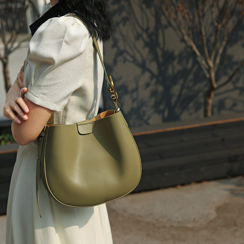 Simple Fashion Genuine Leather Solid Color Shoulder Bags