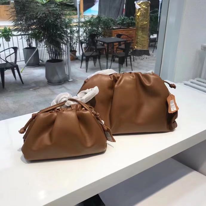 Women's Genuine Leather Solid Color Trendy Dumpling Shoulder Bags