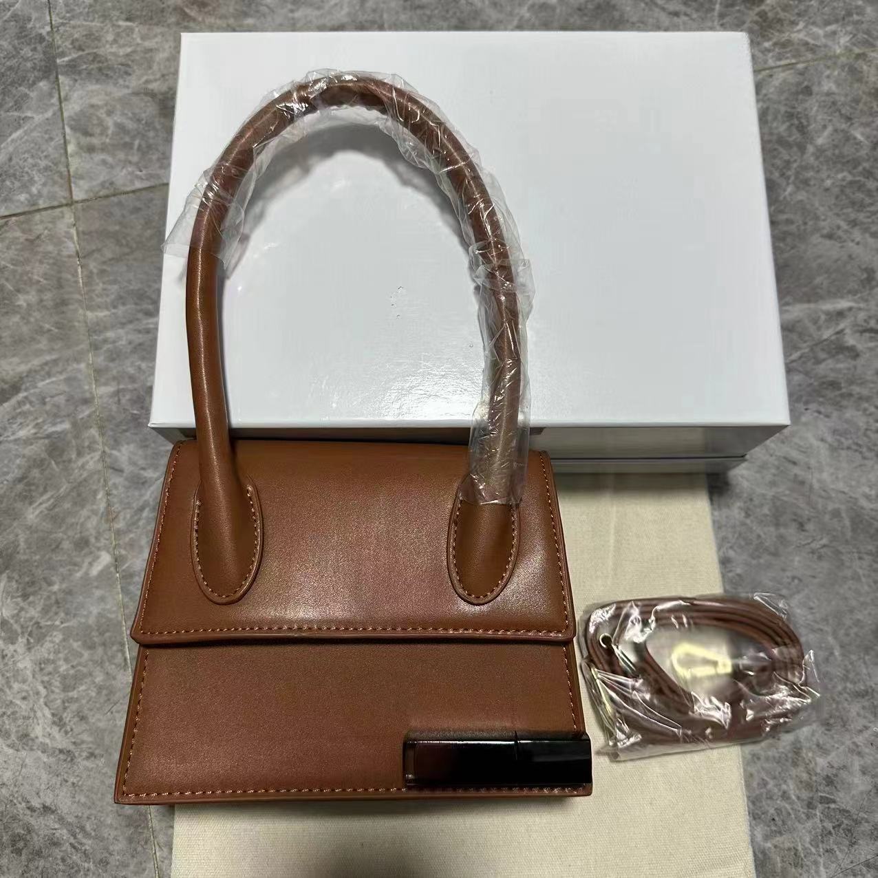 Women's Design Single Cm French Advanced Versatile Handbags