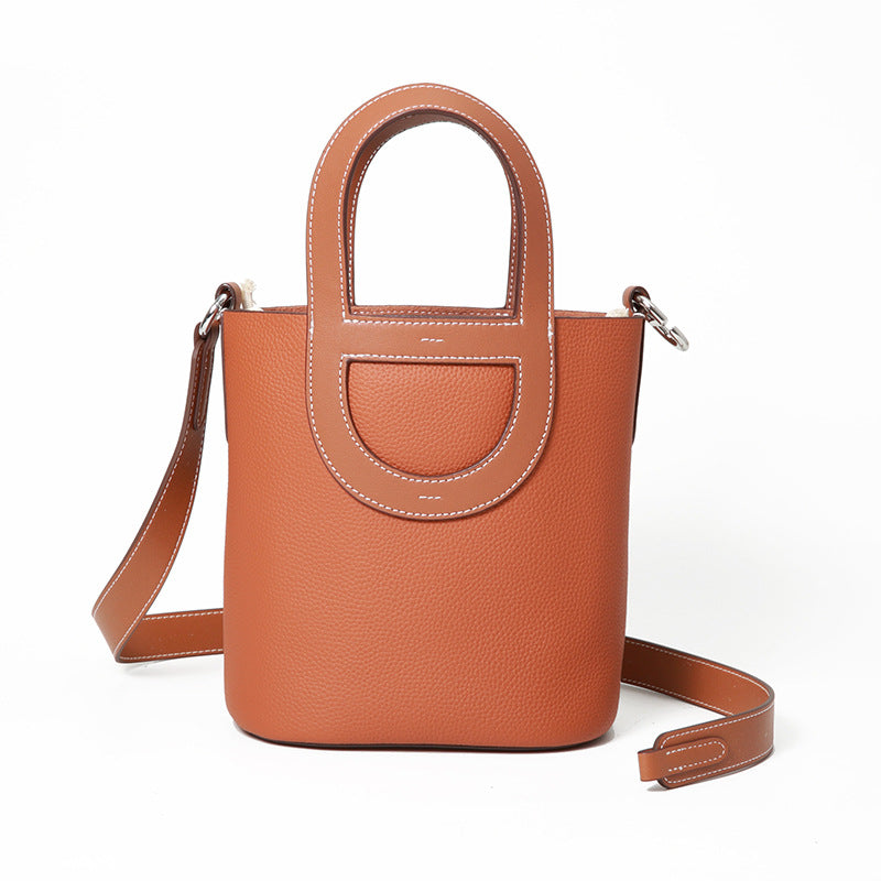 Women's First Layer Cowhide Pig Nose Vegetable Handbags