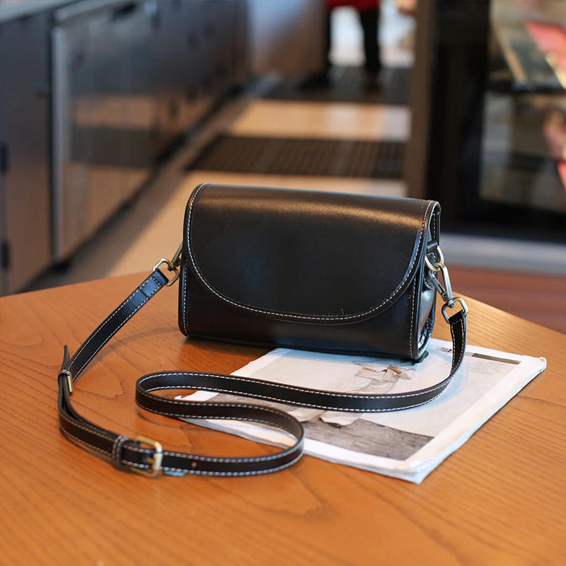 Women's Retro Genuine Leather High-grade Versatile Crossbody Bags