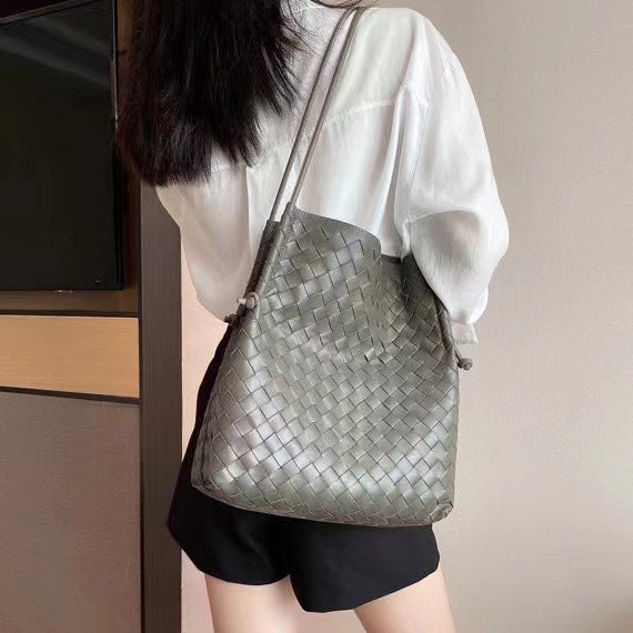 Women's Sheepskin Combination Commute Stylish Textured Woven Shoulder Bags