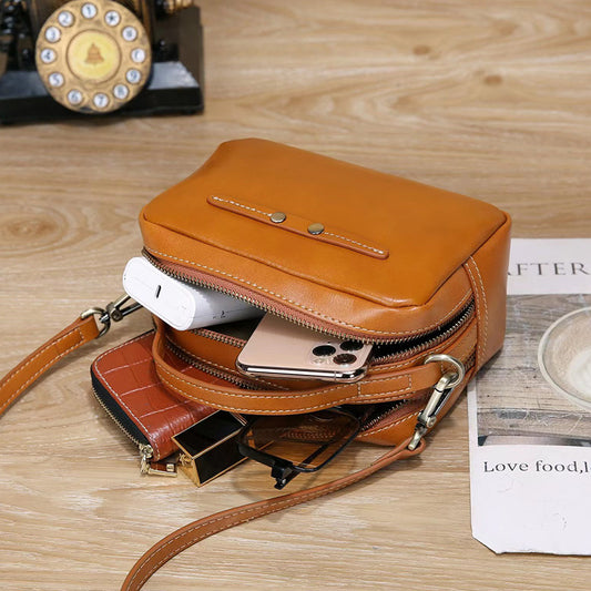 Women's Vegetable Tanned Leather Cowhide Mini Retro Crossbody Bags