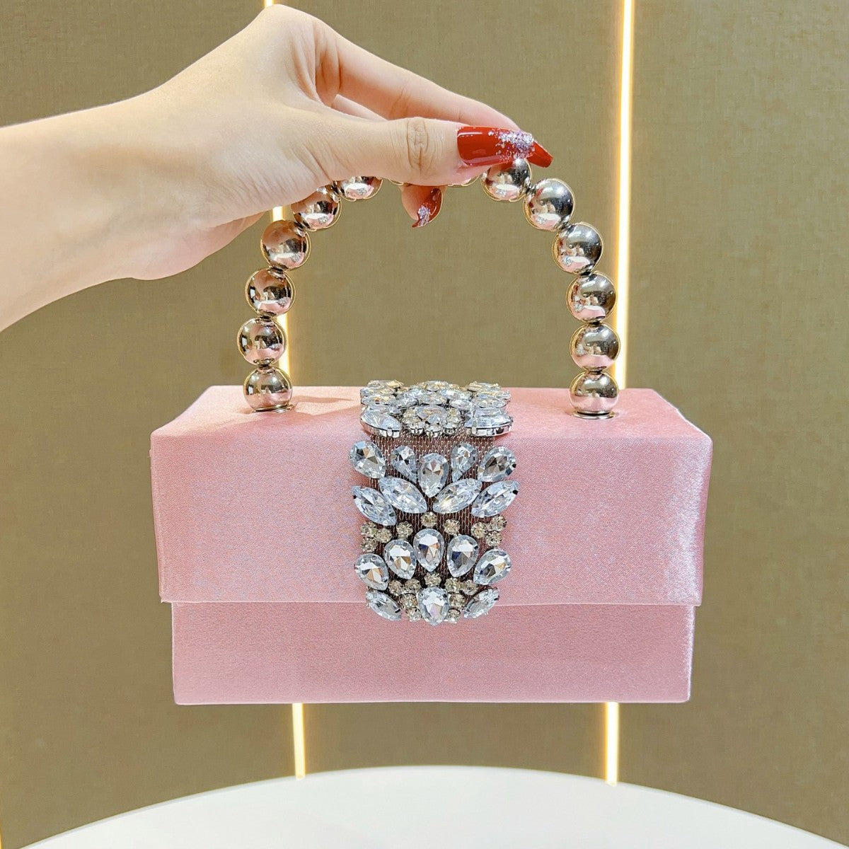 Women's Shiny Rhinestone Banquet Silk Satin Pearl Handbags