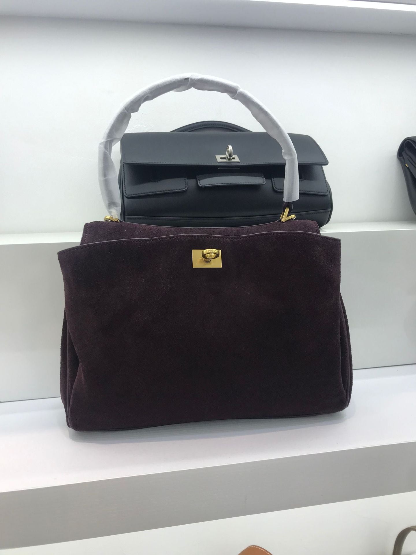 Creative Charming Loose Matte Leather Latch Handbags