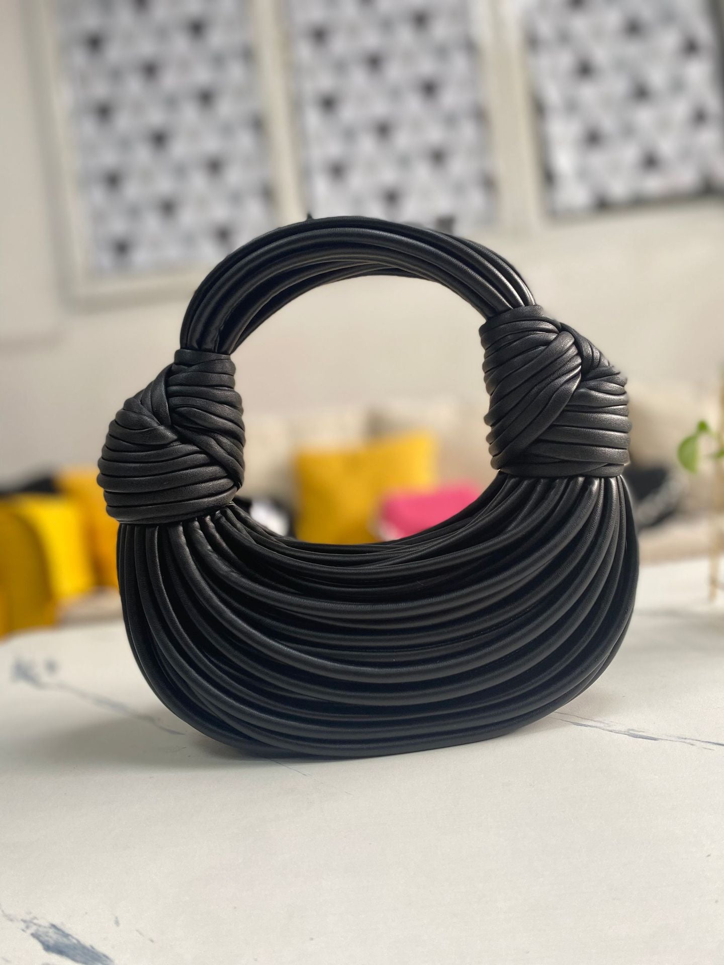 Hand-woven Bends Hitches Design Knotted Pulled Handbags