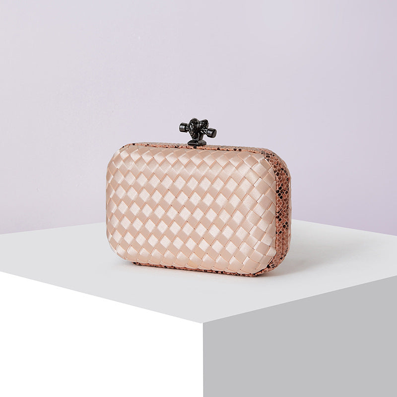 Women's Silk Hand-woven Simplicity Dinner Chain Pouch Evening Bags