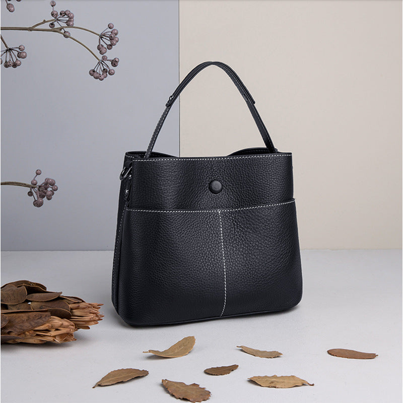 Women's Retro Classic Fashion Portable Elegant Shoulder Bags