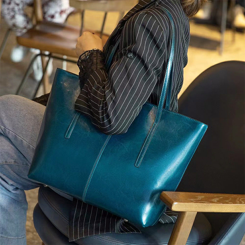 Women's Underarm Large Capacity Commuter Genuine Leather Crossbody Bags