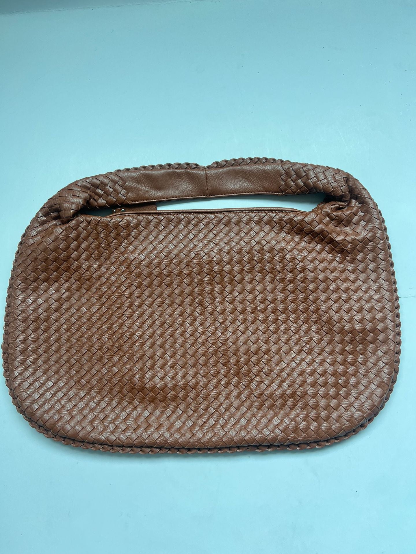 Women's Hand-woven Large Capacity Portable Commuter Underarm Handbags