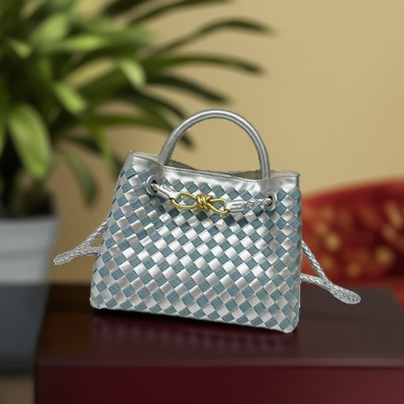 Stylish Glamorous Fashion Handmade Woven Commuting Handbags