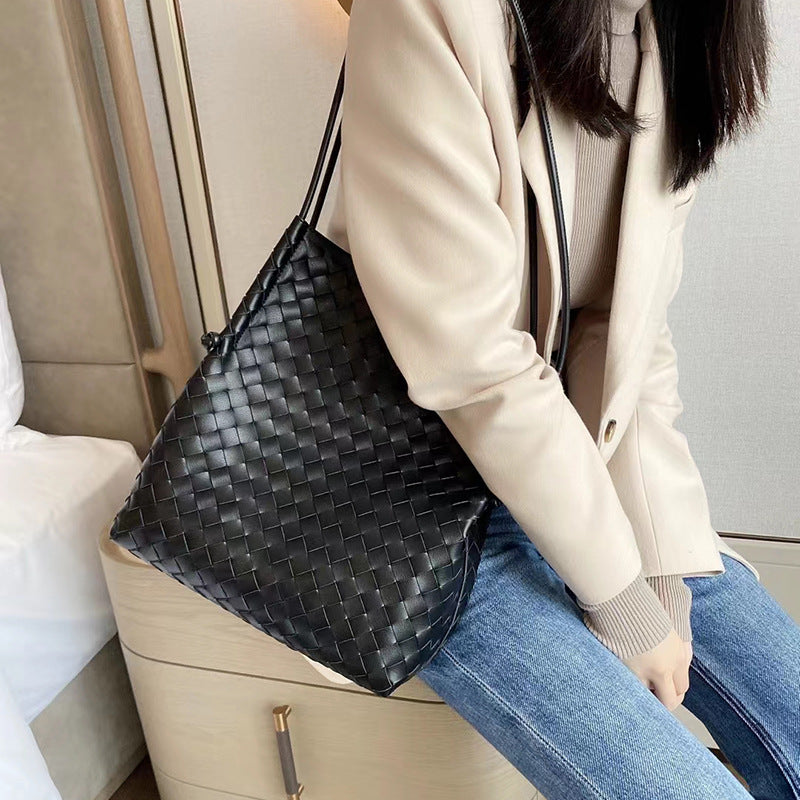 Woven Big Cowhide Leather Large Capacity Shoulder Bags