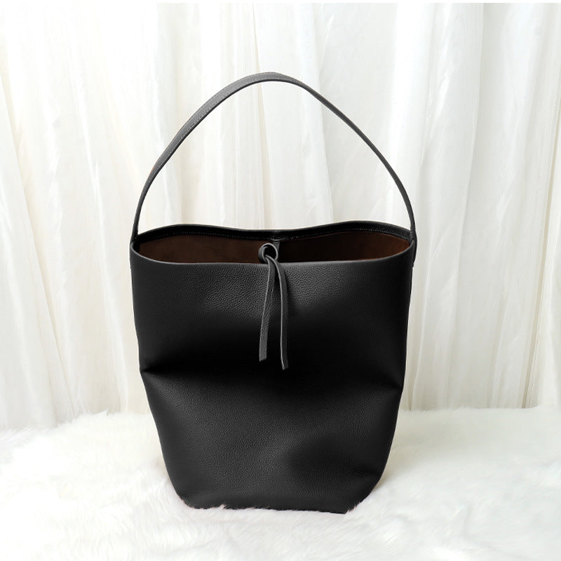 Style Genuine Leather Large Capacity One Shoulder Bags