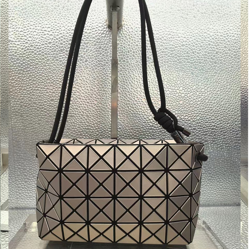 Women's Original Stitching Geometric Diamond Pattern Mobile Shoulder Bags