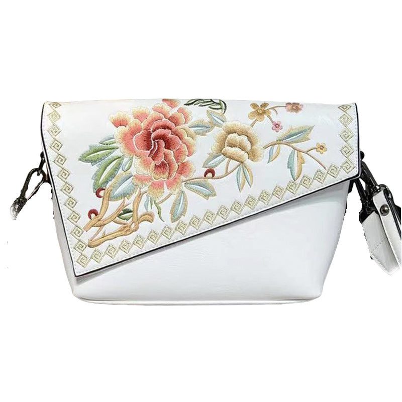 Women's Retro Exquisite Chinese Style Embroidery With Shoulder Bags