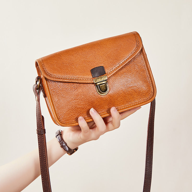 Women's Vegetable Tanning Leather Retro Envelope Genuine Crossbody Bags