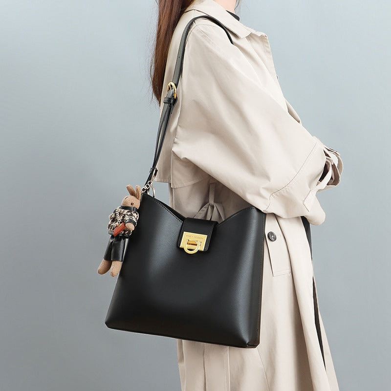 Summer Tide Genuine Leather Fashion Large Crossbody Bags