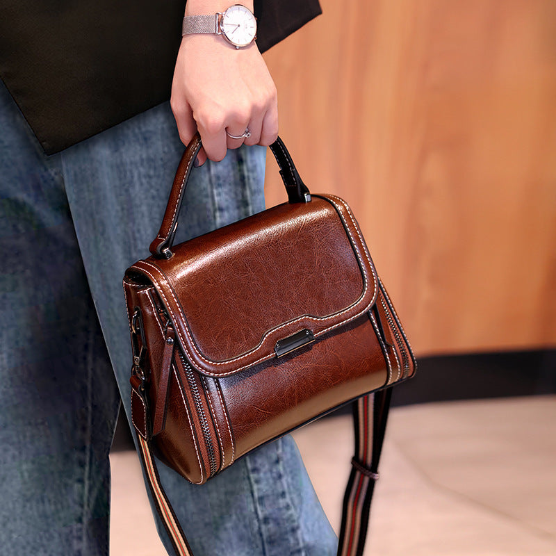 Women's Elegant Comfortable Genuine Leather Design Shoulder Bags