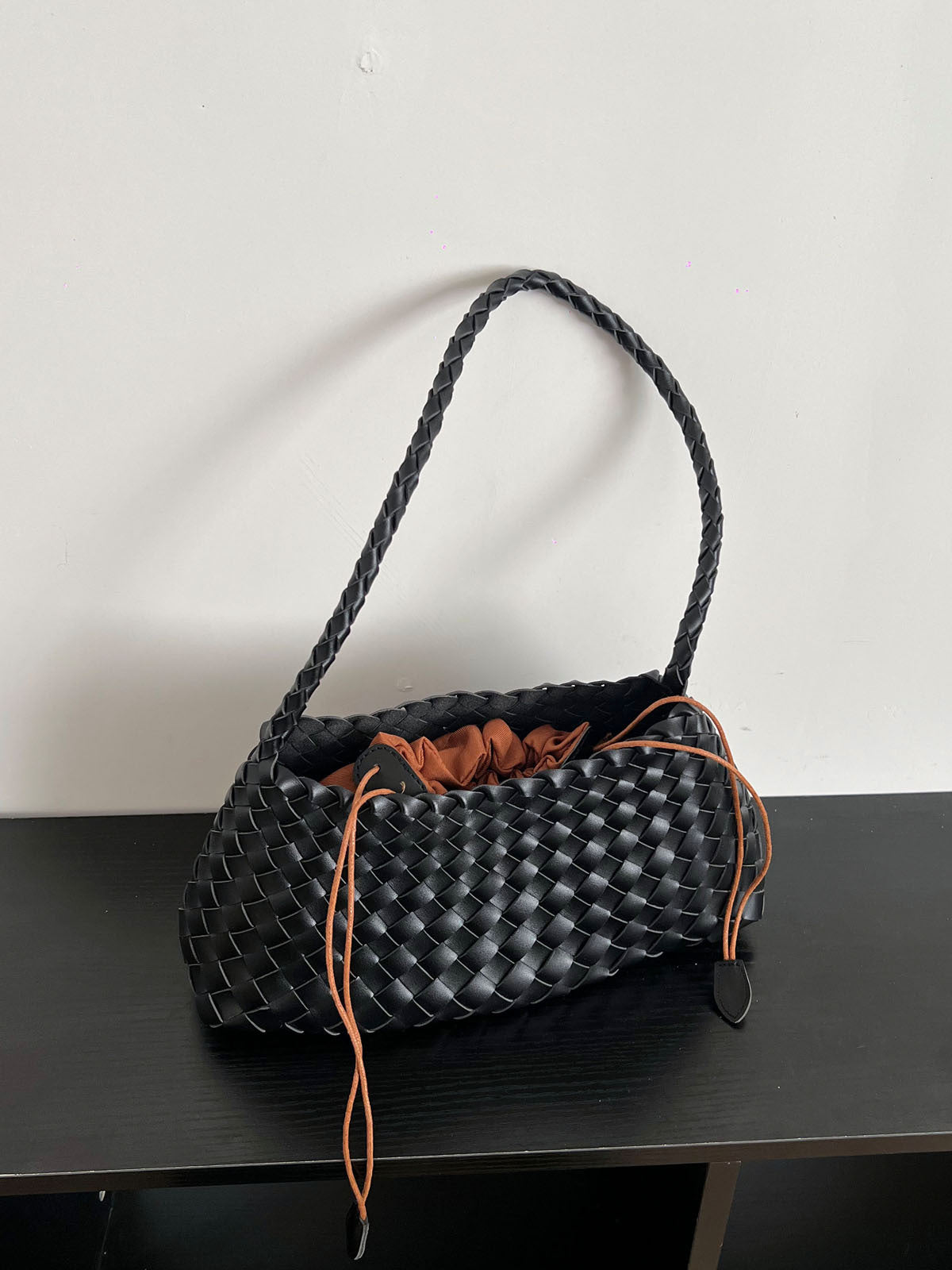 Women's Woven Underarm High-grade Versatile Retro Portable Shoulder Bags