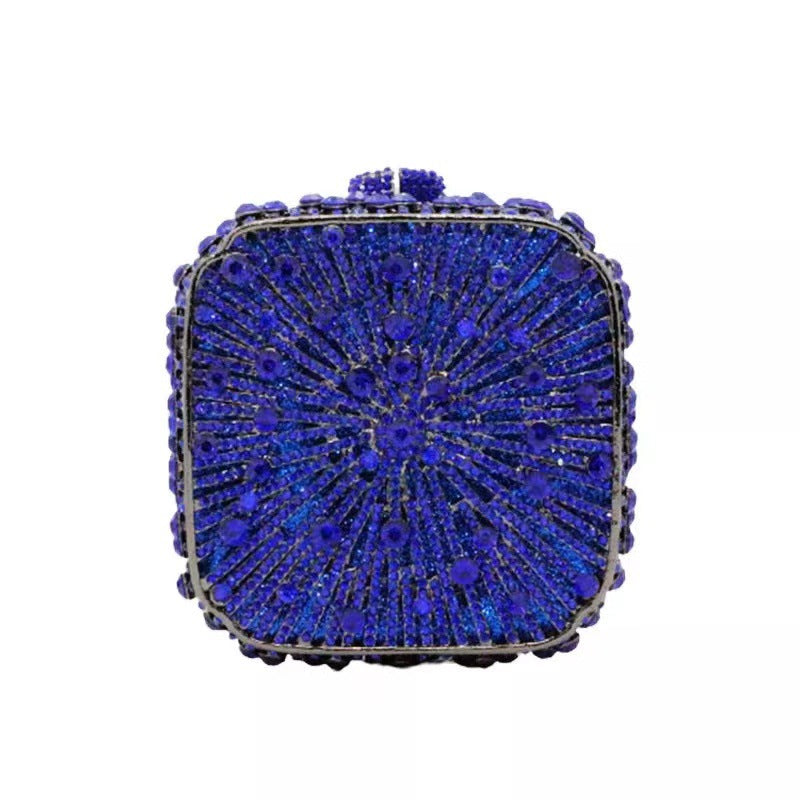 Women's Diamond Hollow Metal Hard Box Crystal Evening Bags