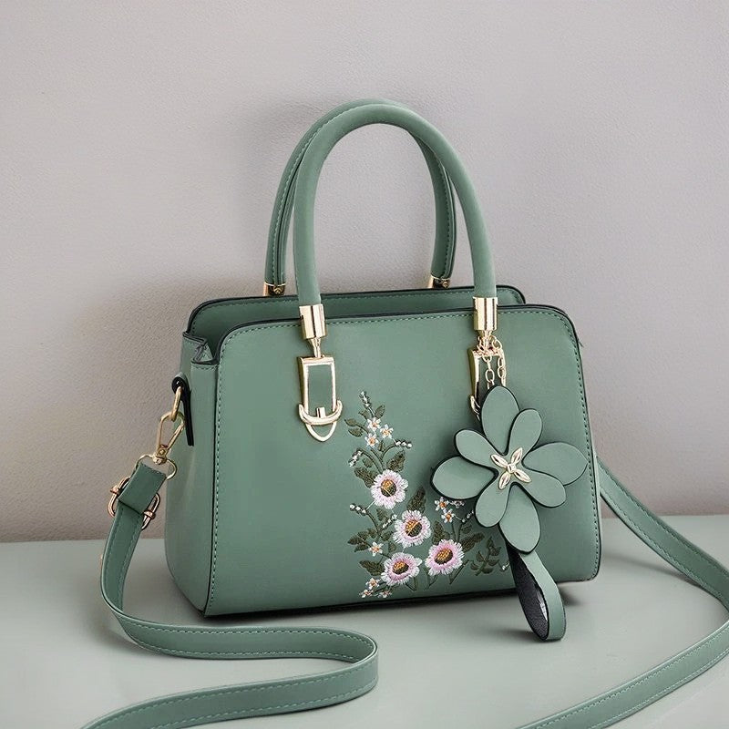 Women's Chinese Style Fashionable Texture Large Capacity Bags