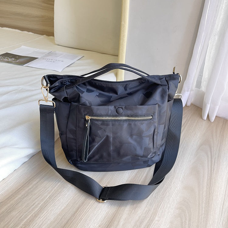 Fashionable Lightweight Nylon Cloth Large Capacity Tote Bags