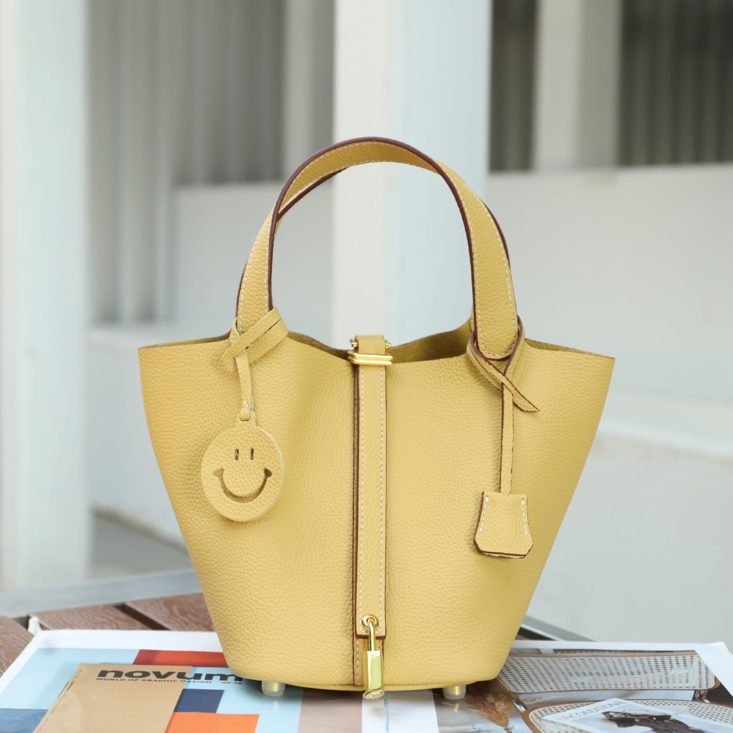 Women's First Layer Cowhide Leather Tide Match Handbags