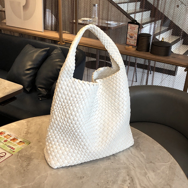 Women's Hand-woven Large Capacity Vintage Vegetable Basket Shoulder Bags