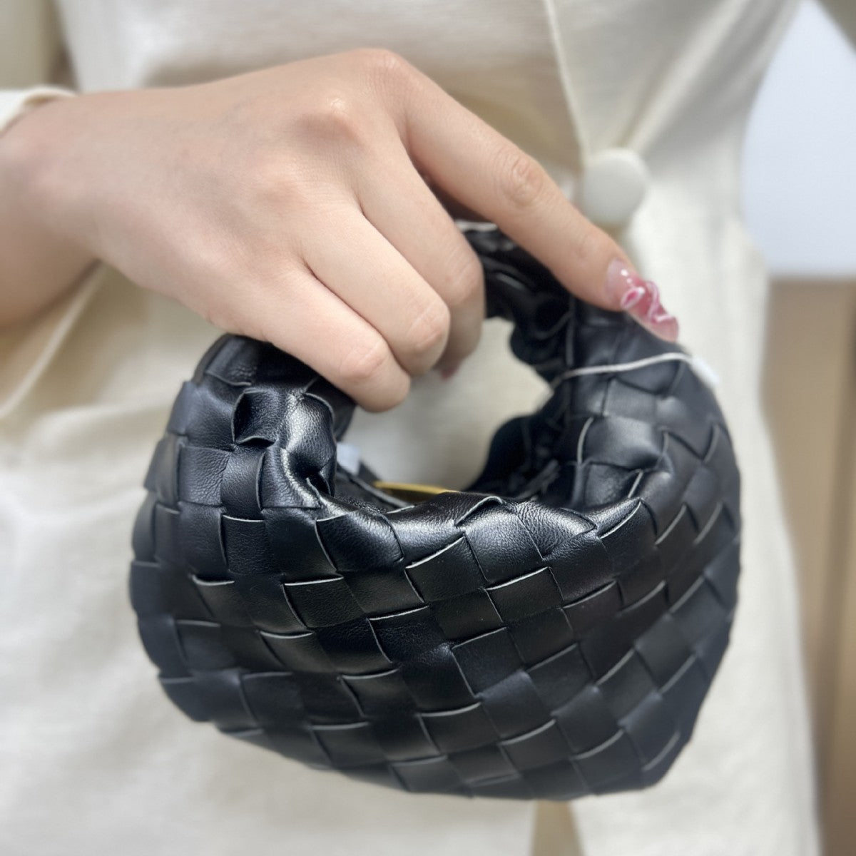 Mini Hand-held Dumpling Hand-woven Cloud Croissant Handbags