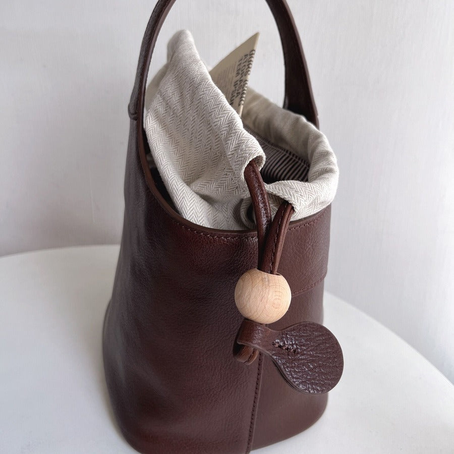 Women's Glutinous Leather Vintage Vegetable Basket First Bucket Bags