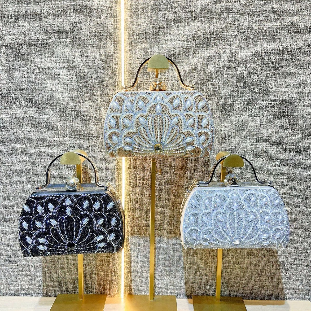 Women's Innovative Elegant Rhinestone Clutch Party Evening Bags