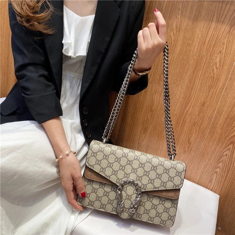 Women's Fashionable Dionysian High-grade Niche Chain Retro Easy Crossbody Bags