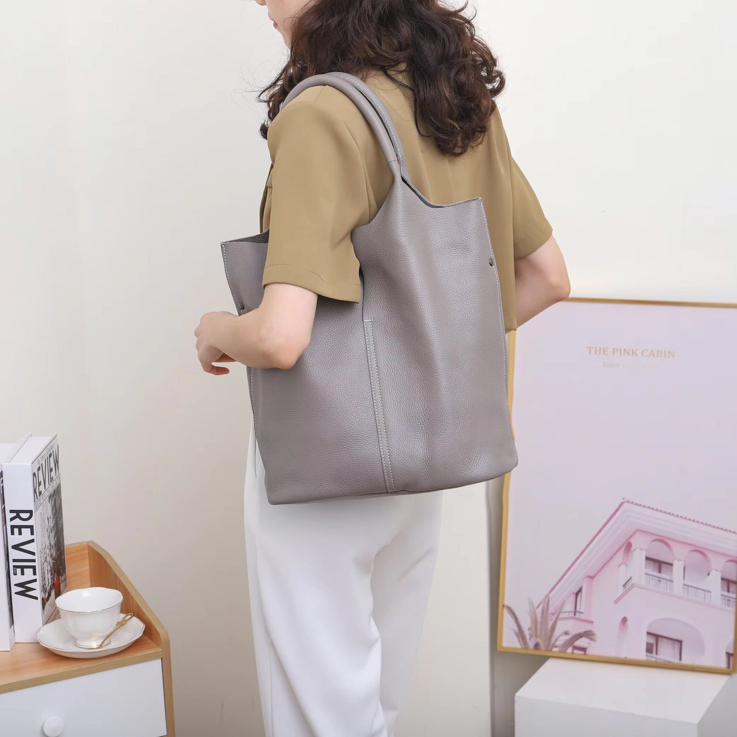 Women's Genuine Leather High-grade Minority Simple Soft Handbags