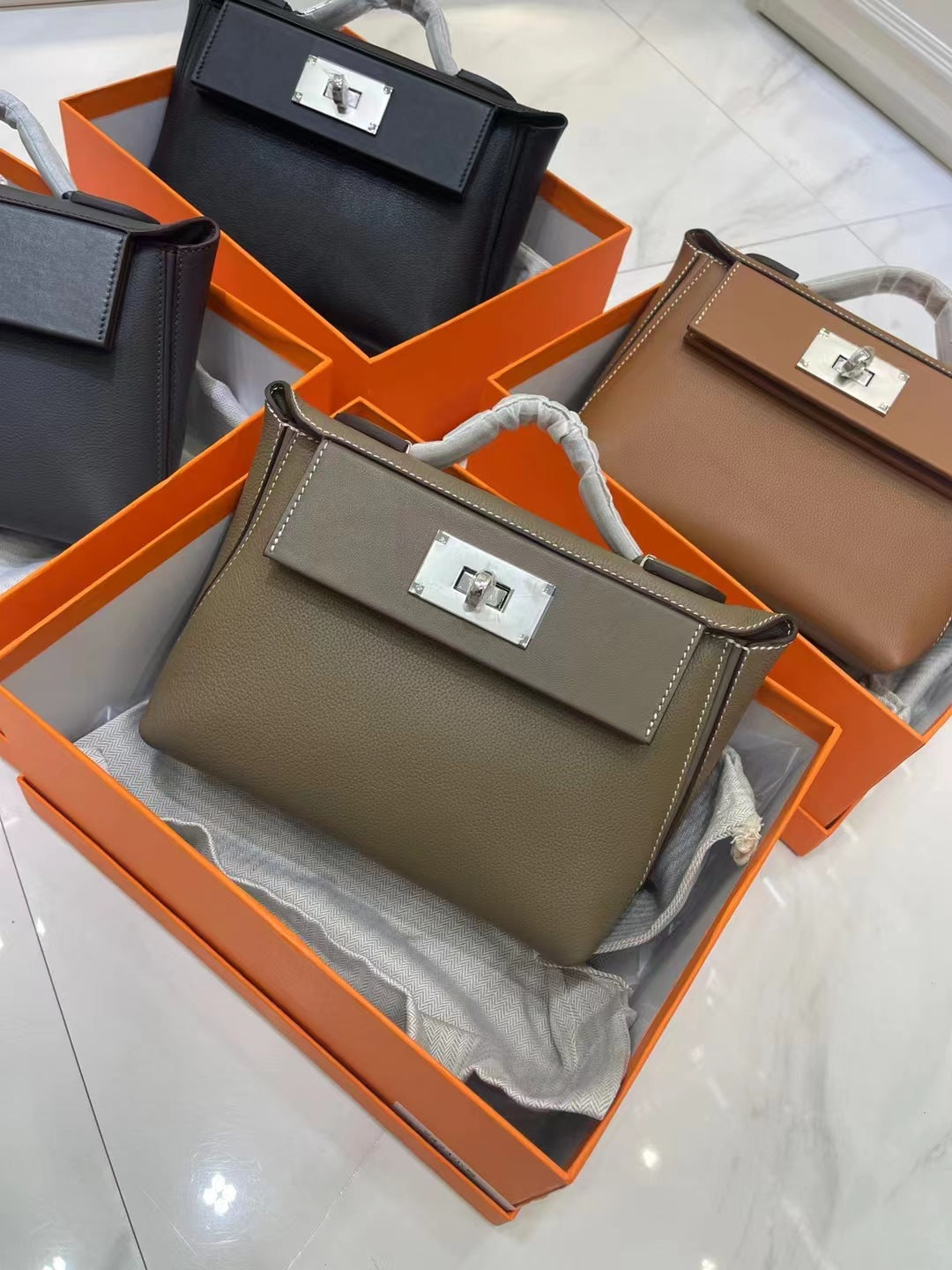 Women's Genuine Leather Kelly Single Dumpling Large Handbags