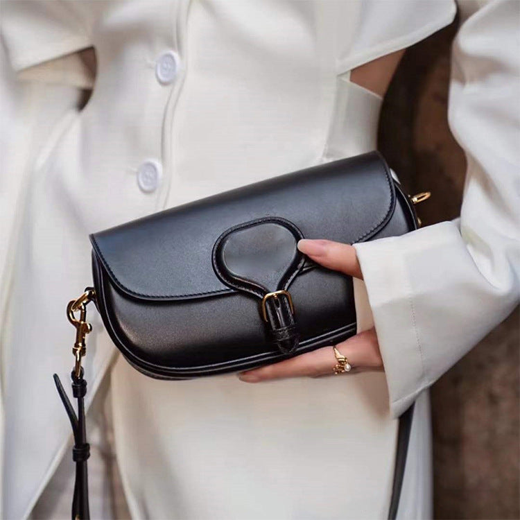 Women's Flip Saddle Simple Portable Crescent Leather Shoulder Bags