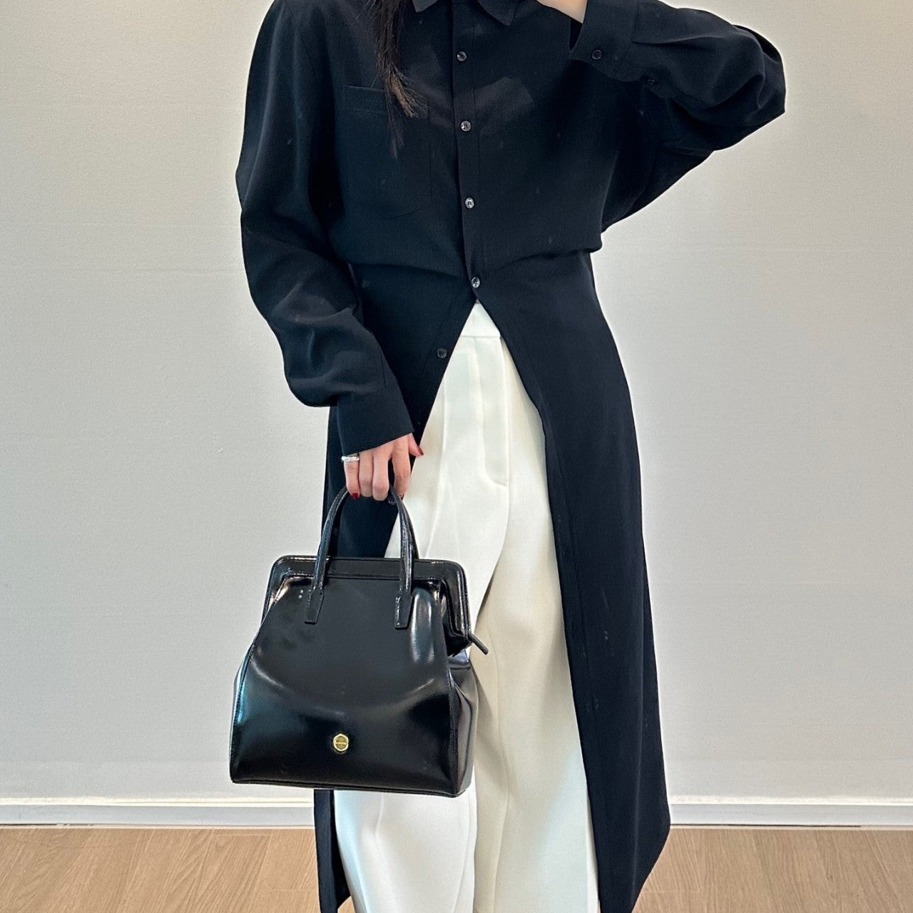 Women's Retro Oil Wax Skin Genuine Leather Handbags