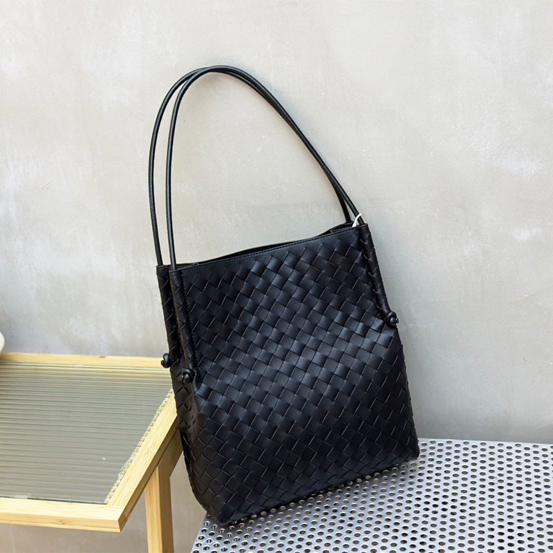 Women's Cowhide Woven Korean Fashionable With Large Shoulder Bags