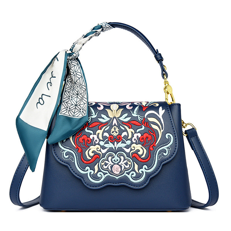 Women's Female Niche High Sense Fashion Retro Handbags
