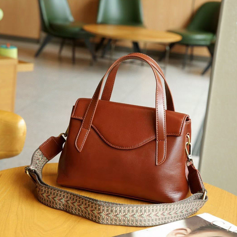 Women's Leather High Sense Vegetable Tanned Cow Shoulder Bags