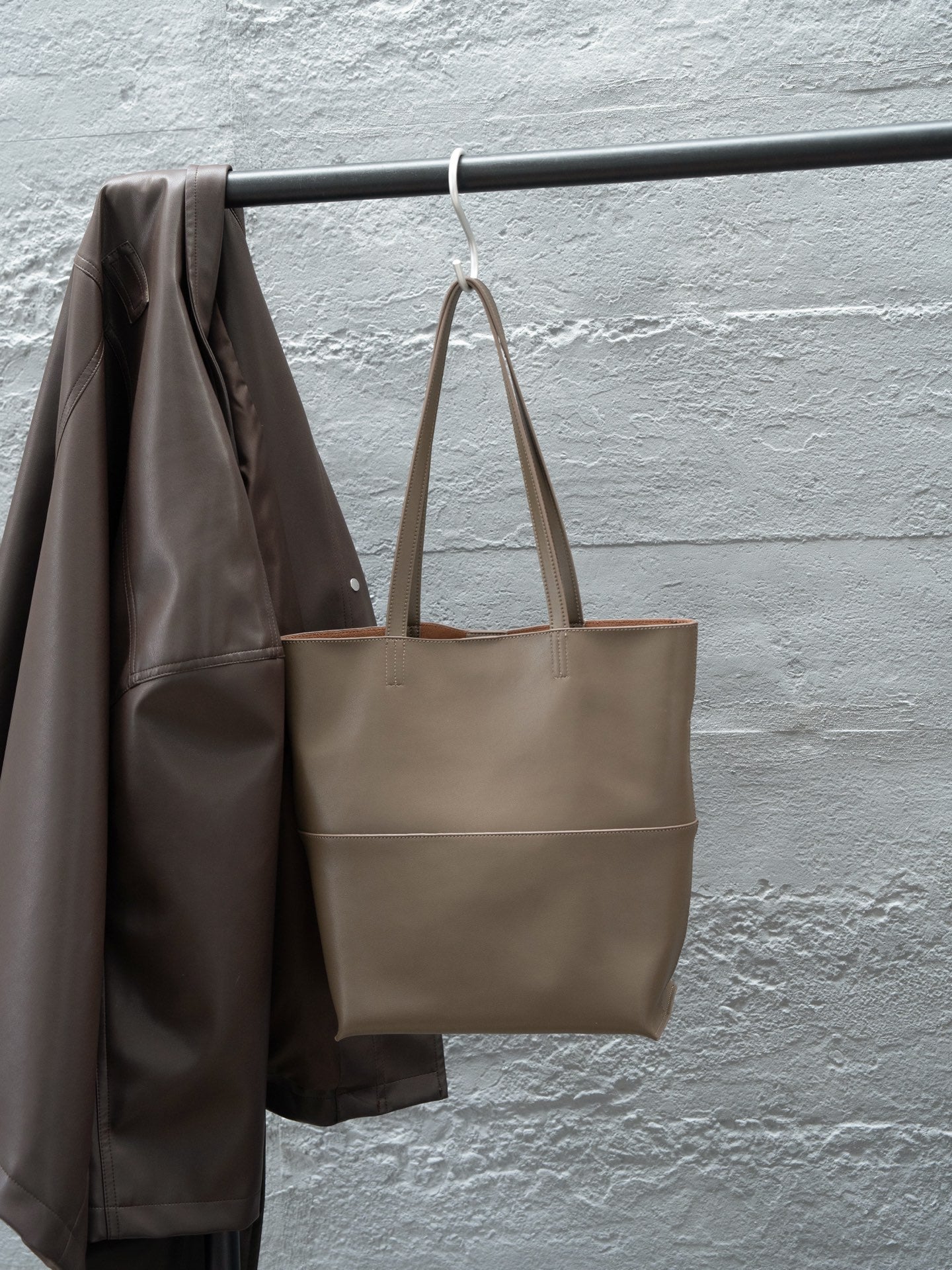 Cool Elegant Capacity Female College Commuter Tote Bags