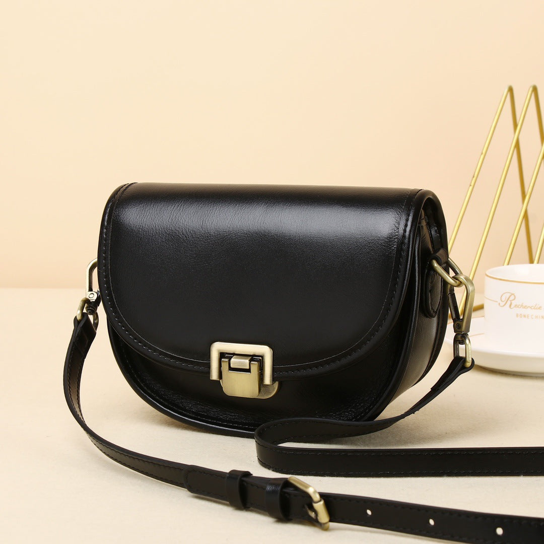 Women's Vintage Saddle High-grade Niche Design Autumn Shoulder Bags