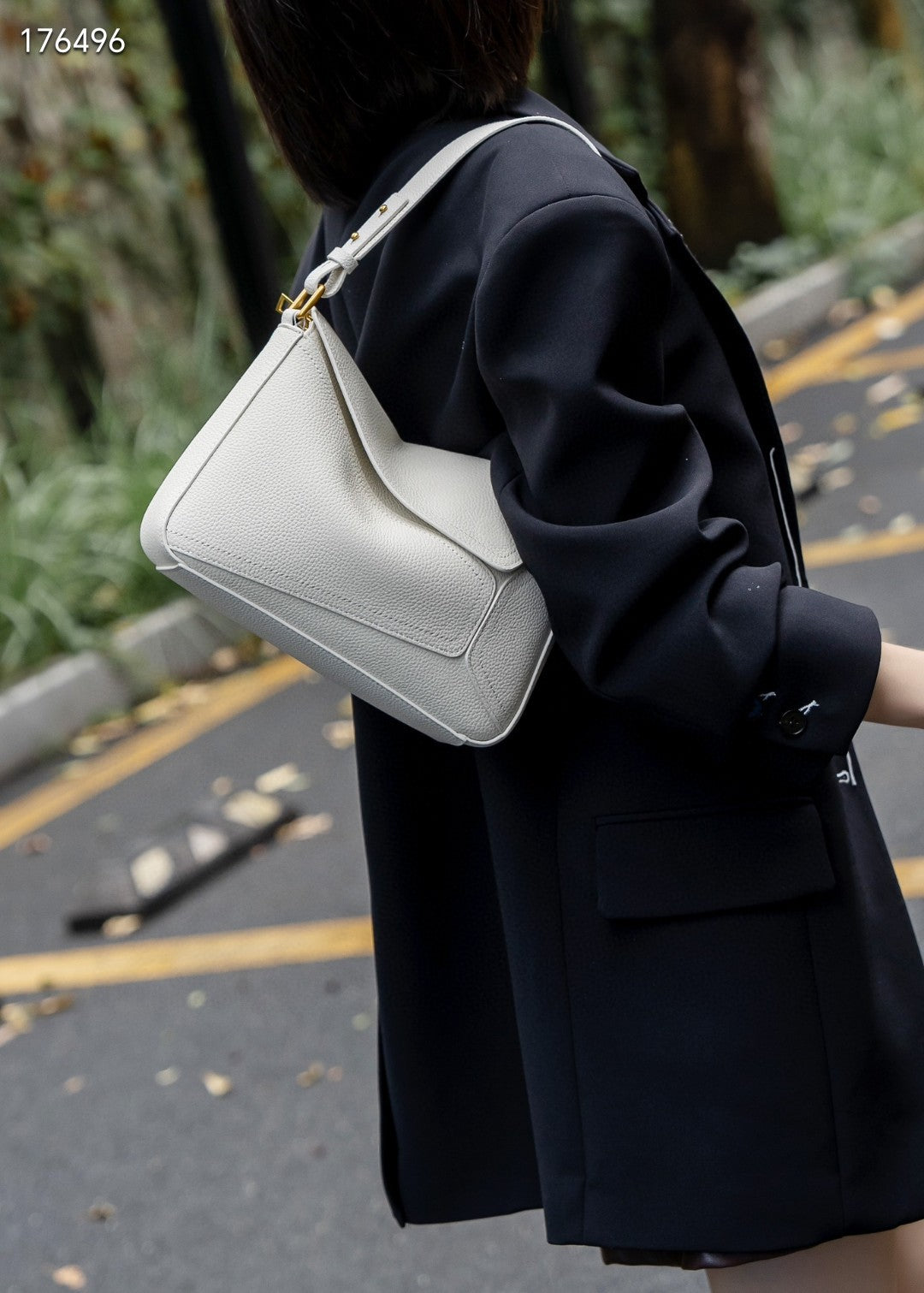Women's Genuine Leather First Layer Cowhide Geometric Shoulder Bags