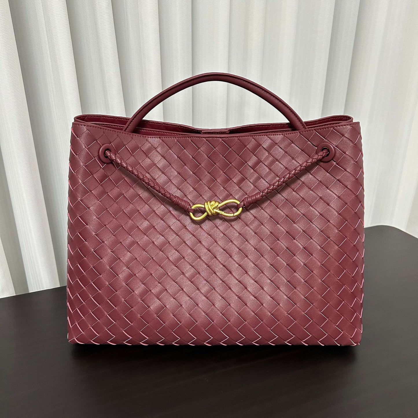 Woven Large Capacity Versatile Rhombus Cowhide Bags