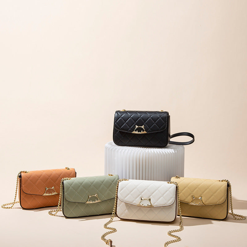 Women's Rhombus Chain Classic Style Entry Lux Shoulder Bags