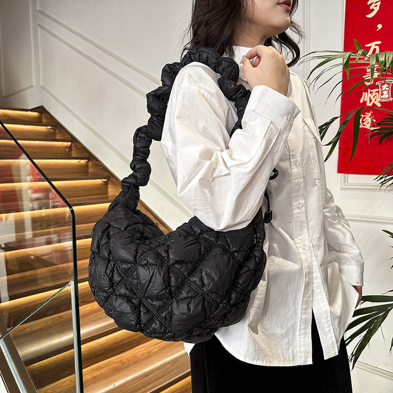 Minority Cloud Pleated Large Capacity Embroidery Thread Shoulder Bags
