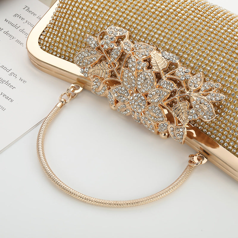 Fashion Elegant Cosmetics Hand Holding Dinner Evening Bags