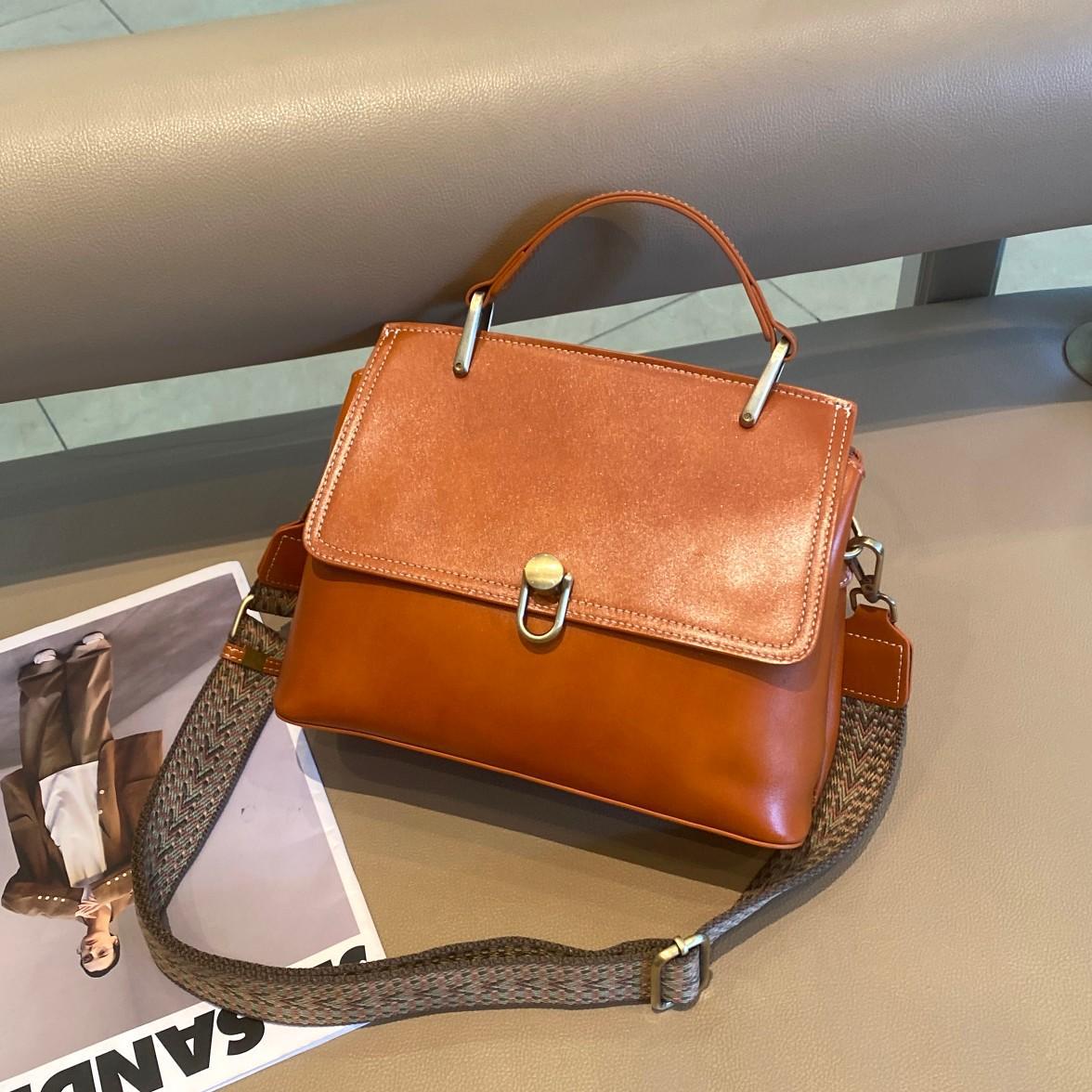 Women's Leather Large Capacity Fashion High Sense Bags