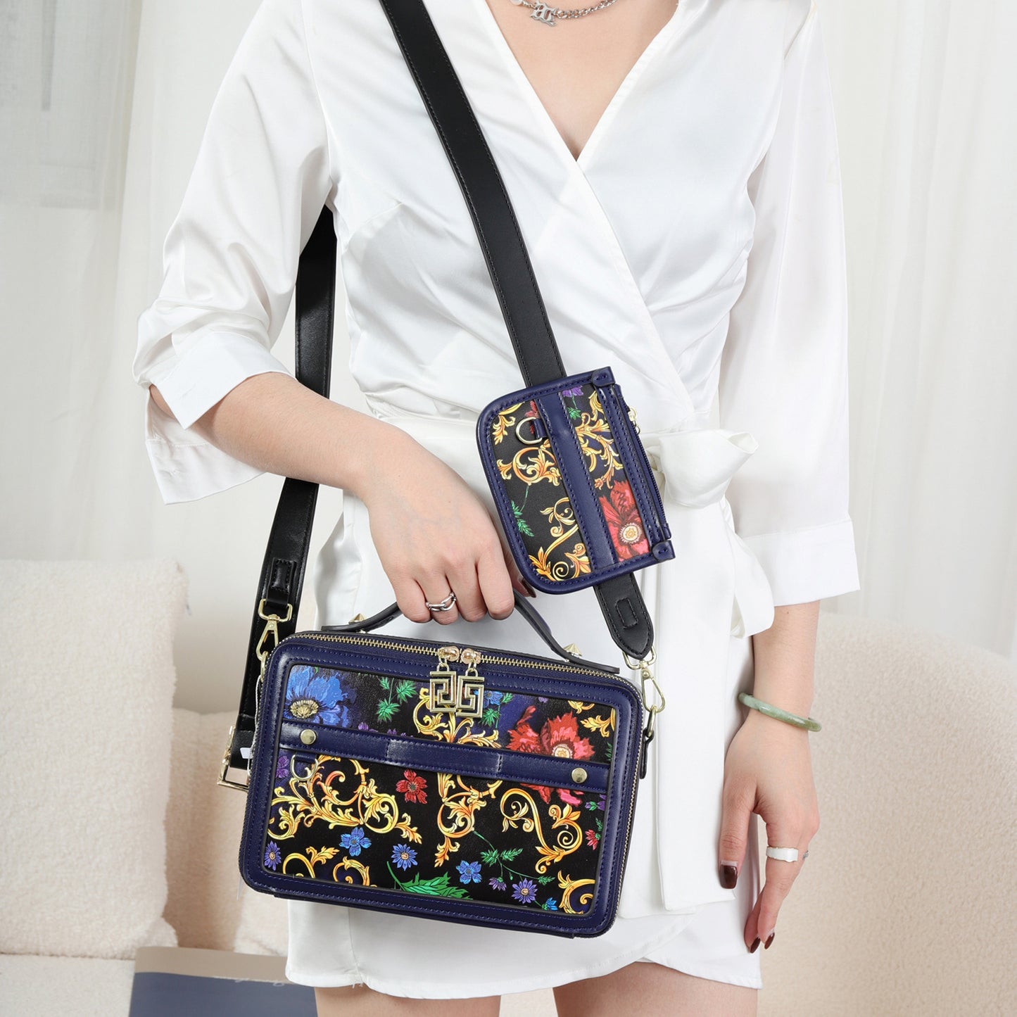 Women's Classic High Quality Printed Vintage Handbags