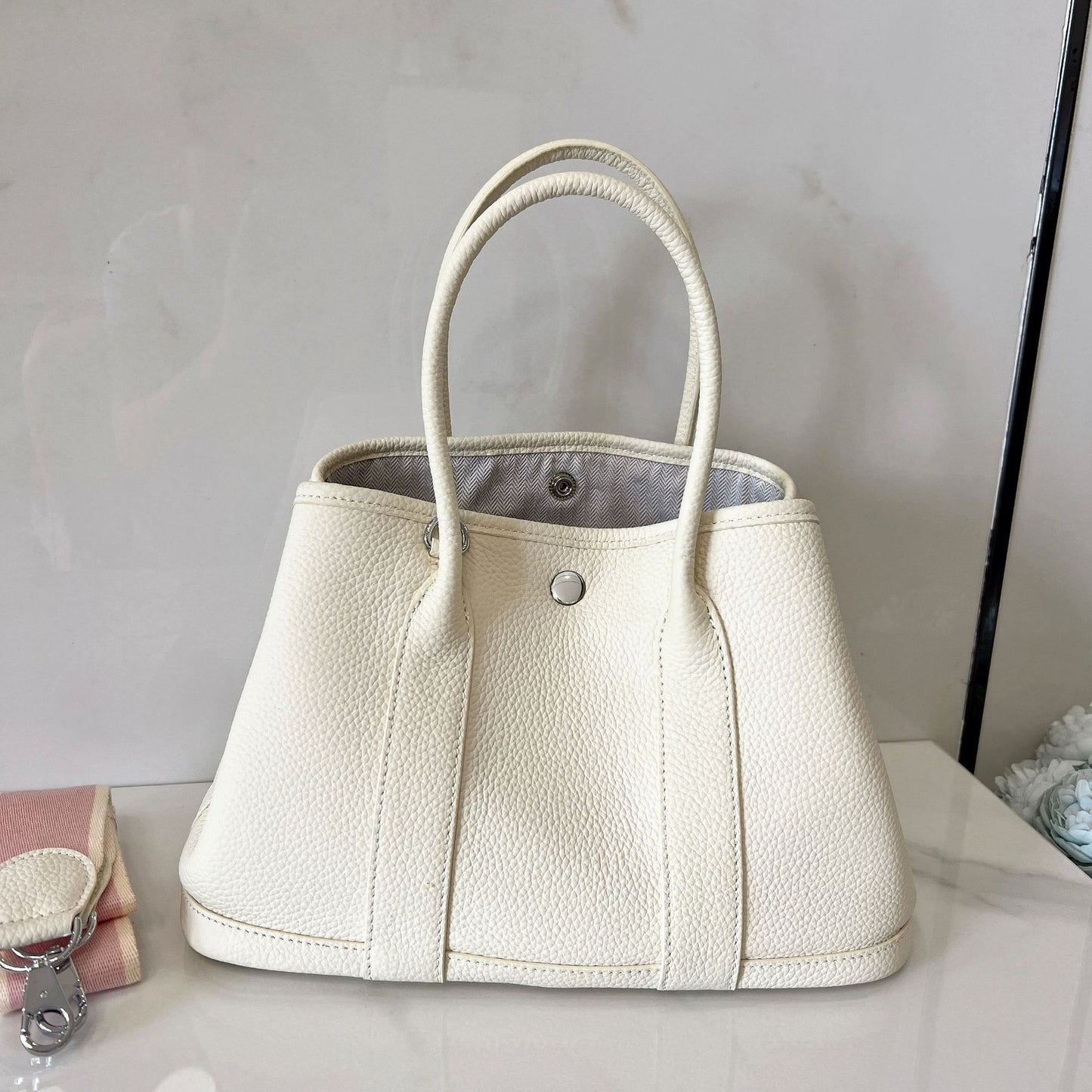 Women's Leather Litchi Pattern First Layer Large Handbags