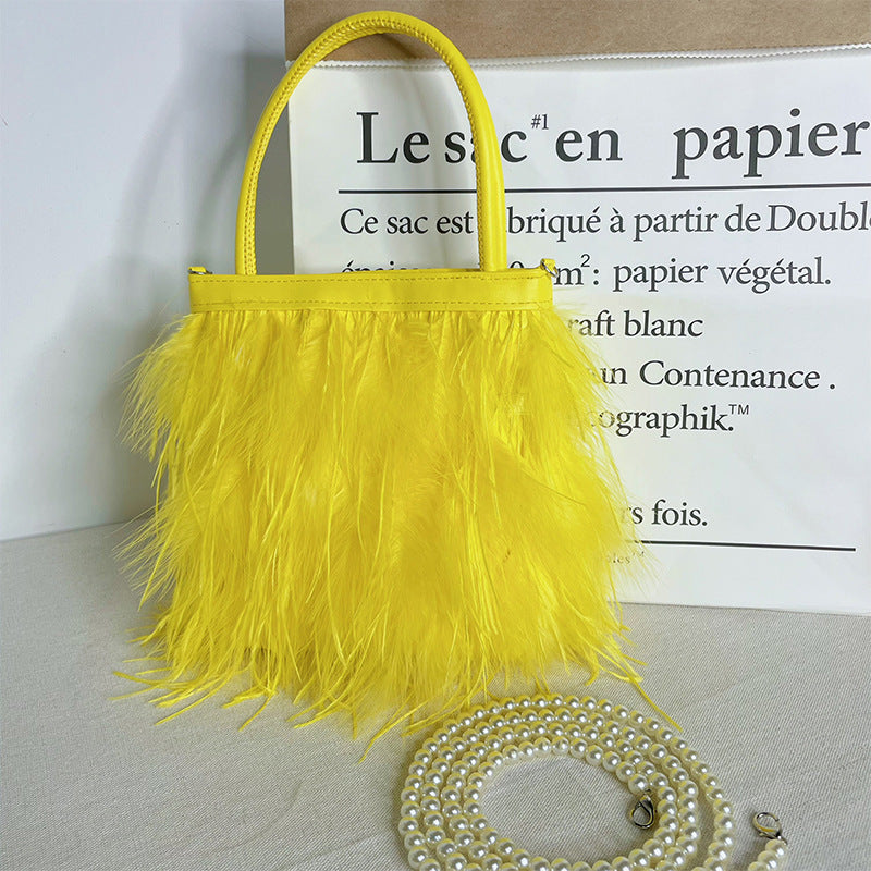 Women's Niche White Pearl Chain Fur Camel Handbags